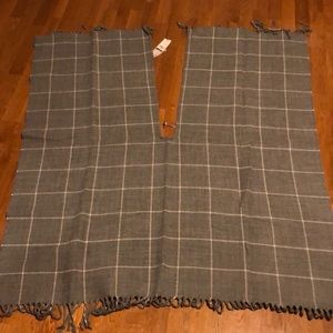 Abercrombie & Fitch Gray and White Plaid Cape (NWT)
